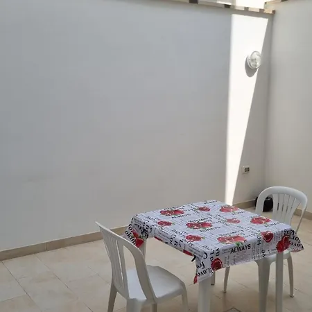 ベッド・アンド・ブレックファスト Dimora Vanessa ブリンディジ