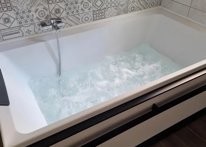 Dimora Vanessa Bed & Breakfast *